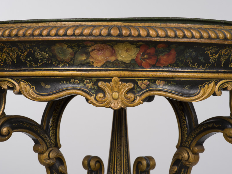 zbliżenie na dekorację roślinną kosza na kwiaty