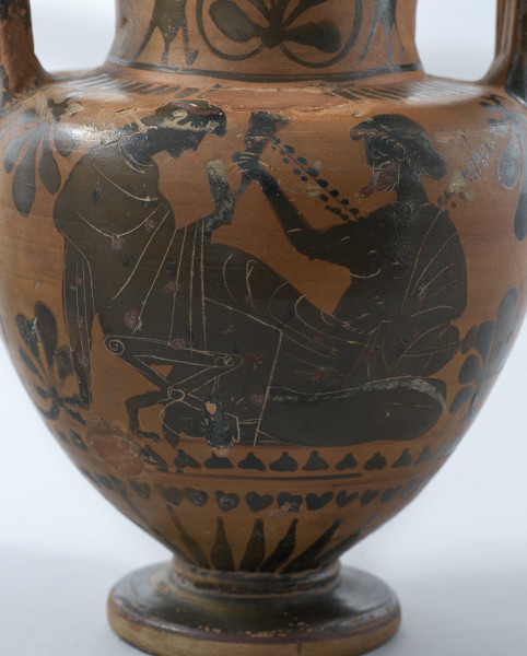 zbliżenie na ekorację figuralną - scena biesiadna (Dionizos i Ariadna ?)