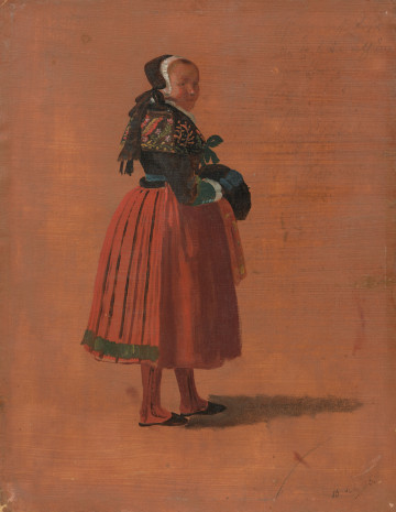 obraz - ujęcie z przodu; Kobieta stojąca profilem, z głowązwróconą w stronę oglądającego. Przed postacią wyraźny zarys jej cienia, tło ciemnopomarańczowe. Ubrana w odświętny strój pyrzycki nozony przez młode mężatki. Ma na sobie suto marszczoną, czerwoną spódnicę, wykończoną pasem zielonej tkaaniny i przewiązaną czerwonym fartuchem. czarny gorset związany niebieską kokardą ma wąskie rękawy zakończone niebieskimi mankietami. Dekold wypełnia biała, fałdowana kreza. Na ramionach czarna chusta dekorowana haftem z widocznym charakterystycznym dla regionu motywem tulipana. Na głowie czarny czepek z wyraźnym zaokrągleniem zachodzacym na uszy i dekorowany z tyłu dużą kokarda ze wstążkami spływajacymi aż do pasa. spod czepka wystaje biała, marszczona przepaska i blond włosy. Na nogach czerwone skarpety z haftem i płaskie, czarne pantofle bez pięt. Dłonie schowane w mufce ozdobionej nienieska kokardą . Po prawej stronie postaci nieczytelna notatka ołówkiem w j. niemieckim oraz w rogu data 