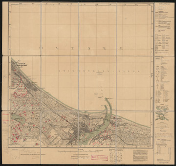 drukowana mapa 682 Swinemünde I - Ujęcie z przodu; Mapę 682 Swinemünde I opracowano i wydano w 1886, a skorygowano w 1924 roku. Obejmuje obszar w pobliżu miejscowości Swinemünde, Kreis Usedom-Wollin, Reg. Bez. Stettin, Prov. Pommern, dziś Świnoujście, miasto na prawach powiatu, woj. zachodniopomorskie, Polska. Jest jedynym zachowanym egzemplarzem arkusza przedwojennej mapy topograficznej oznaczonego godłem 682, zawierającym dane o lokalizacji obiektów i ich nazw w zasobie archiwalnym Flurnamen Sammlung. Na drukowanej mapie ręcznie naniesiono warstwę z numeracją obiektów fizjograficznych odnoszących się do miejscowości: Seebad Heringsdorf, Ahlbeck, Korswandt, Swinemünde.