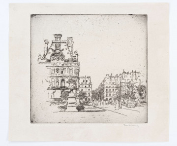 Widok pałacu de Tuilerie w Paryżu. Z lewej elewacja boczna (zakończenie pn. skrzydła Luwru ?) pałacu, po prawej, nieco w głębi perspektywa otoczonej wysokimi kamienicami ulicy Rue des Pyramides, zapełnionej sylwetkami przechodniów, dorożek itp. Elewacja pałacu o urywających się z lewej strony konturach, podzielona gzymsami na dwie kondygnacje z rzędami ozdobnie obramowanych okien. Dach trapezowaty z zamknietym eliptycznie naczółkiem z półleżącymi, antytetycznie ułożonymi figurami. Przed budynkiem, na wysokim postrumencie waza z kwiatami, w tle gładkie niebo. Przedstawienie szkicowe, operujące cienkimi, urywanymi liniami konturów, z zaznaczonym regularnym kreskowaniem światłocieniem.
