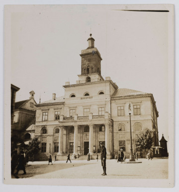 Fotografia ukazujące Lublin w okresie okupacji niemieckiej	Fojtášek, Bedřich (1909–1990) (autor)
