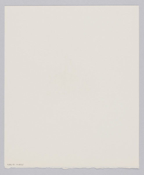 odbitka graficzna - Grafika przedstawiająca widok miasta. Pośrodku wysoka konstrukcja przypominająca żuraw portowy. Po obu jej stronach spiczaste dachy domów. Przedstawienie wpisane w prostokątną, fragmentarycznie odbitą ramkę stojącą na dłuższym boku.