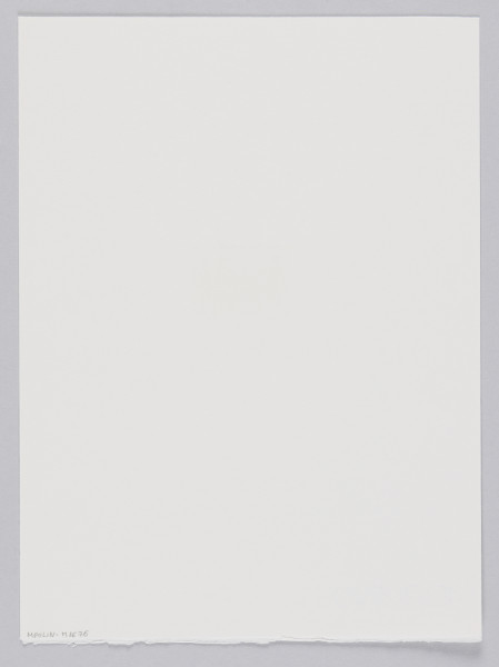 odbitka graficzna - Grafika przedstawiająca trzy czarne sylwetki postaci w nakryciach głowy. Między postaciami stół (?) z leżącymi na nim przedmiotami. Po prawej stronie stołu  dwie postaci, po lewej jedna. Przedstawienie wpisane w prostokątną ramkę stojącą na dłuższym boku.